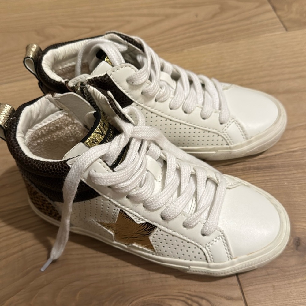 Brand new vintage havana kids size one shoes